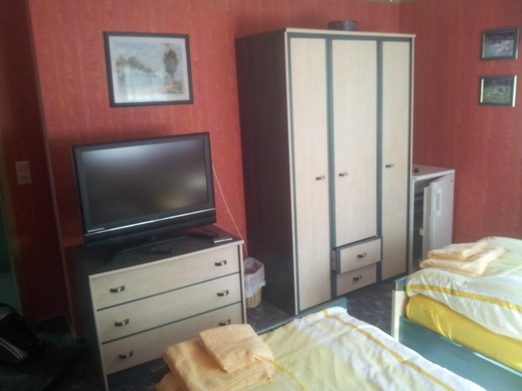 Biggis Waldpension Michendorf Εξωτερικό φωτογραφία