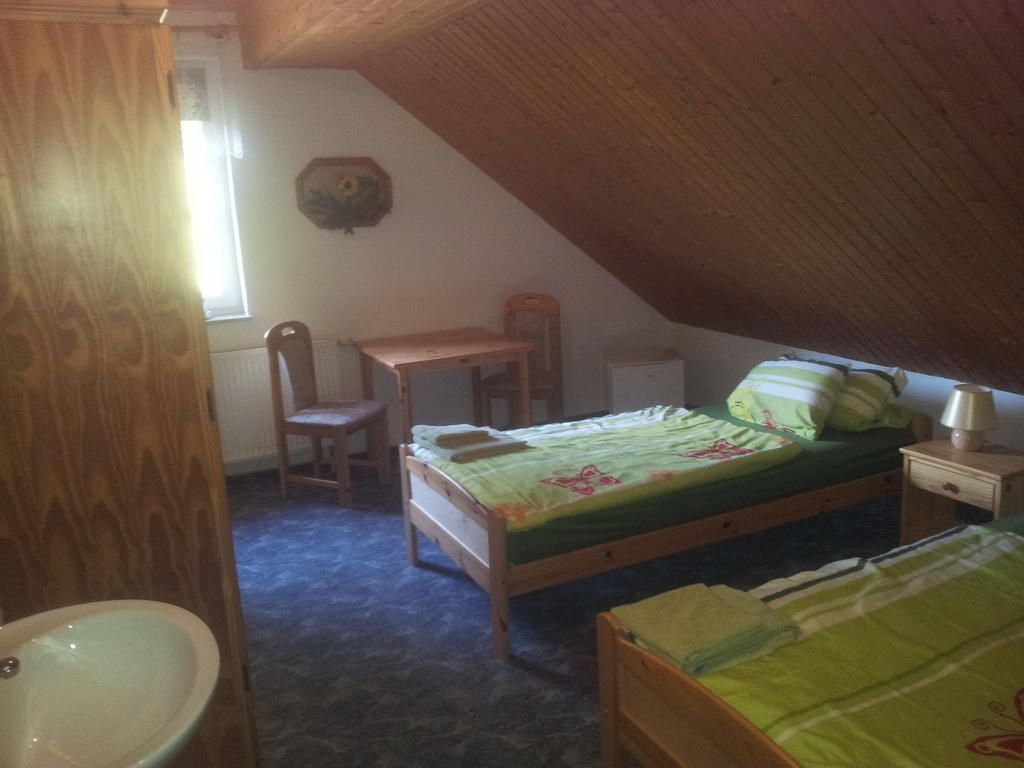 Biggis Waldpension Michendorf Δωμάτιο φωτογραφία