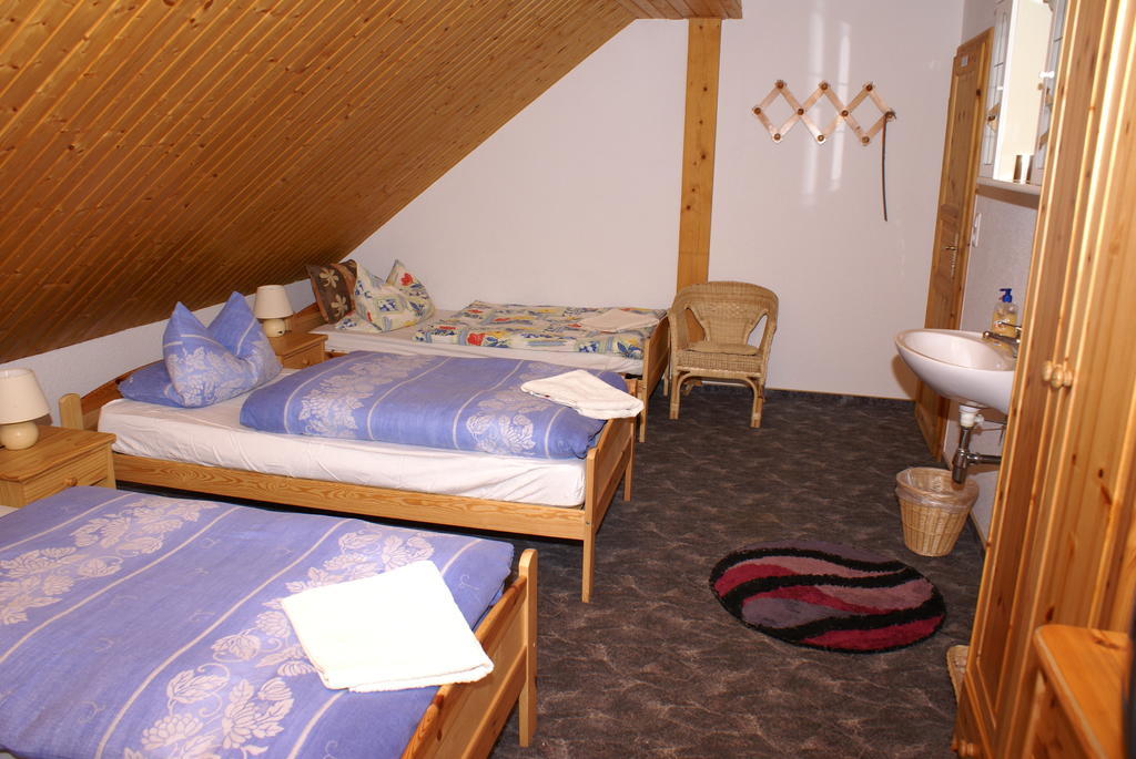 Biggis Waldpension Michendorf Δωμάτιο φωτογραφία